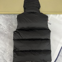 $118.00 USD Moncler Down Feather Coat Sleeveless For Men #1256997