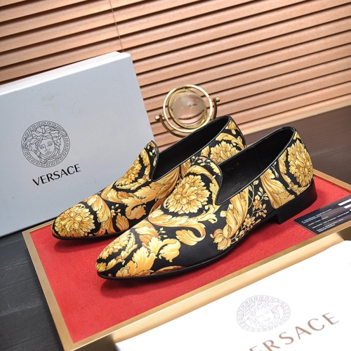 Versace Leather Shoes For Men #1257484