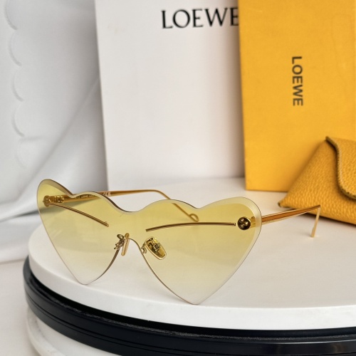 LOEWE AAA Quality Sunglasses #1258122