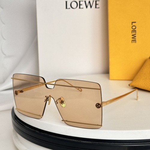 LOEWE AAA Quality Sunglasses #1258129