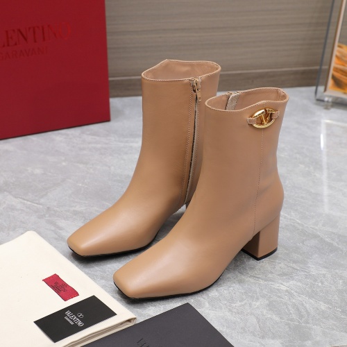 Valentino Boots For Women #1258756