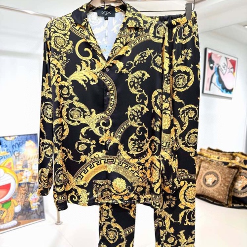 Versace Tracksuits Long Sleeved For Men #1259626