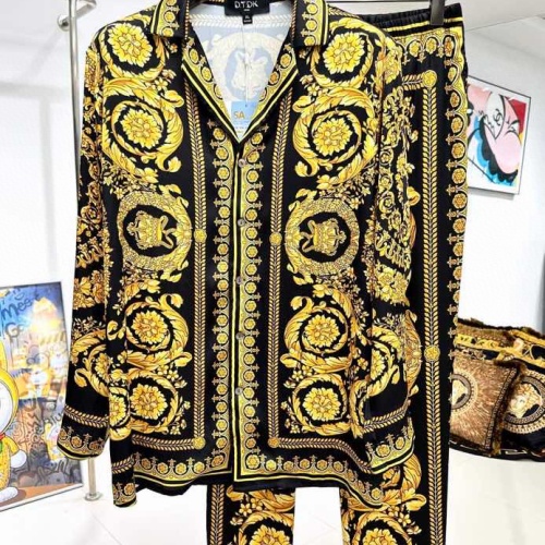 Versace Tracksuits Long Sleeved For Men #1259629