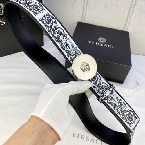 Versace AAA Quality Belts For Men #1260544