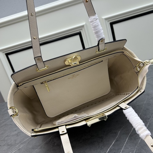 Replica Valentino AAA Quality Shoulder Bags For Women #1266927 $102.00 USD for Wholesale