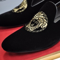 $85.00 USD Versace Leather Shoes For Men #1257475