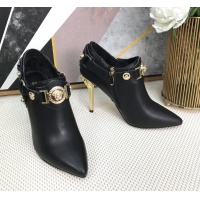 $96.00 USD Versace Boots For Women #1257773