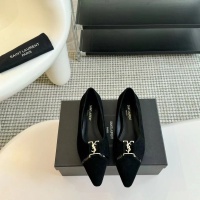 $108.00 USD Yves Saint Laurent YSL Flat Shoes For Women #1258912