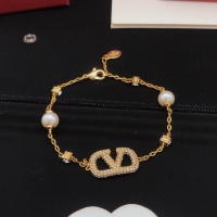 $34.00 USD Valentino Bracelets For Women #1261545