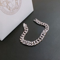 $64.00 USD Versace Bracelets #1261922