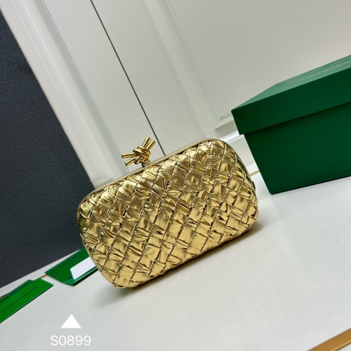 Replica Bottega Veneta BV AAA Quality Handbags For Women #1267646 $140.00 USD for Wholesale