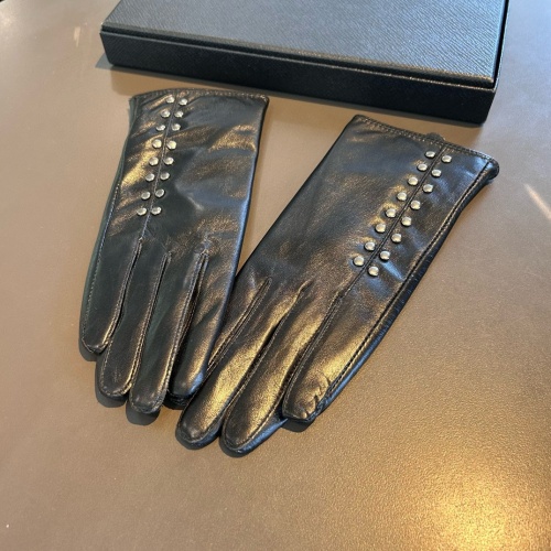 Chrome Hearts Gloves For Women #1269565