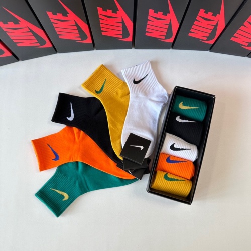 Replica Nike Socks #1269734 $27.00 USD for Wholesale