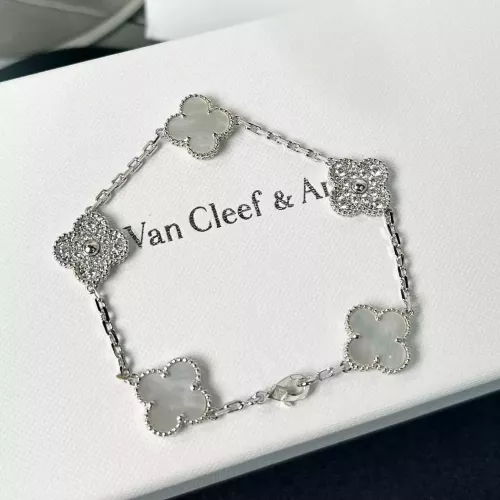 Van Cleef & Arpels Bracelets For Women #1270867