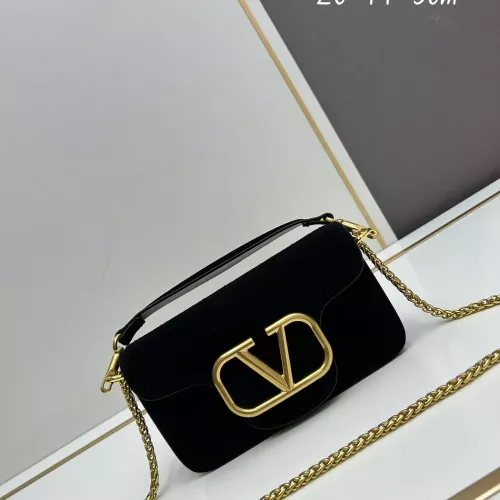 Valentino AAA Quality Shoulder Bags For Women #1271681