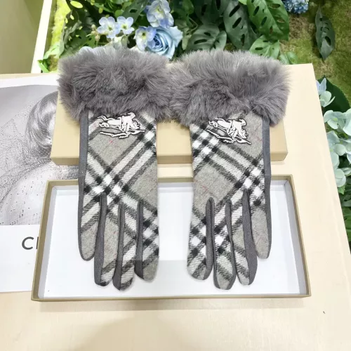 Burberry Gloves #1272926