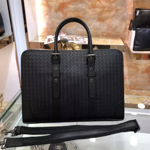 Bottega Veneta AAA Man Handbags #1273836