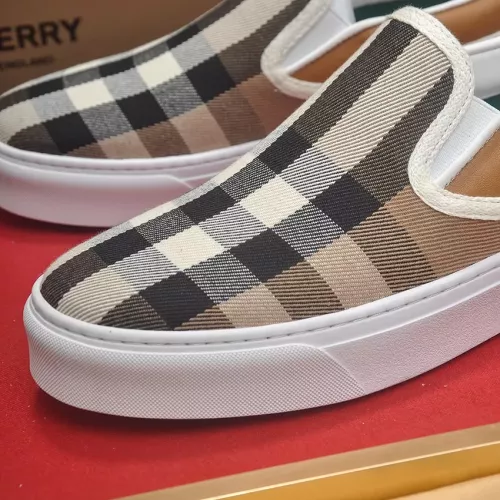 Replica Burberry Casual Shoes For Men #1274523 $76.00 USD for Wholesale