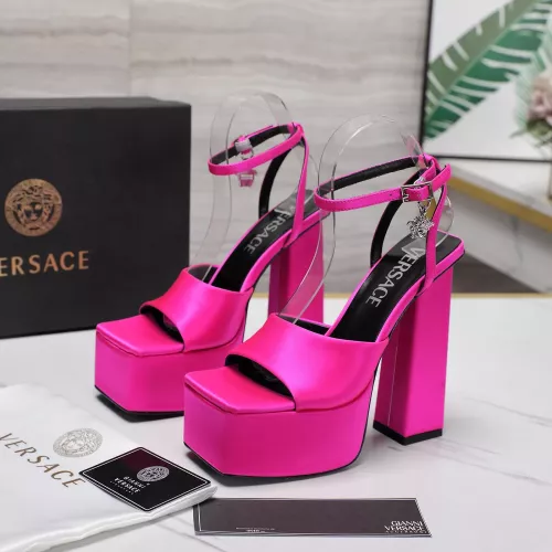 Versace Sandal For Women #1275348