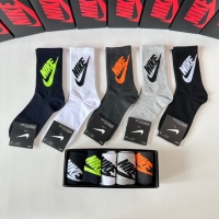 $29.00 USD Nike Socks #1269746