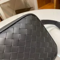 $160.00 USD Bottega Veneta AAA Man Messenger Bags #1273845