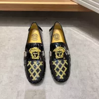 $68.00 USD Versace Leather Shoes For Men #1274751