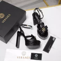 $132.00 USD Versace Sandal For Women #1275372