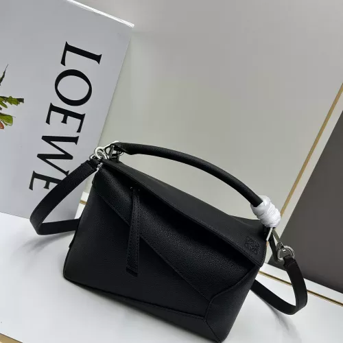 LOEWE AAA Quality Messenger Bags For Women #1276247