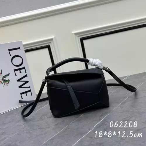 LOEWE AAA Quality Messenger Bags For Women #1276248