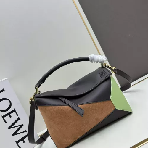 LOEWE AAA Quality Messenger Bags For Women #1276270