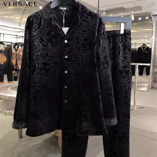 Versace Tracksuits Long Sleeved For Men #1277805