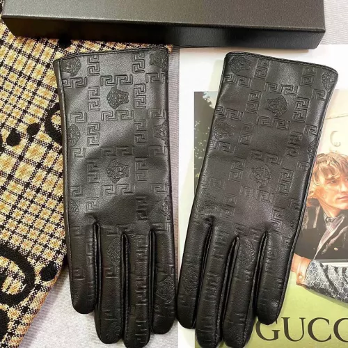 Versace Gloves For Women #1279742