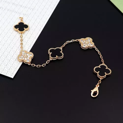 Replica Van Cleef & Arpels Bracelets For Women #1281671 $32.00 USD for Wholesale