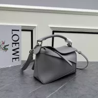 $145.00 USD LOEWE AAA Quality Messenger Bags For Women #1276253