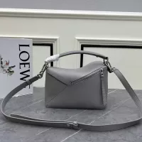 $145.00 USD LOEWE AAA Quality Messenger Bags For Women #1276253