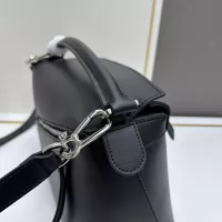 $165.00 USD LOEWE AAA Quality Messenger Bags For Women #1276281