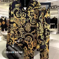 $92.00 USD Versace Tracksuits Long Sleeved For Men #1277800