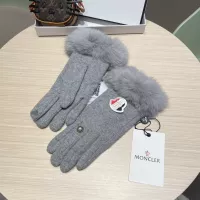 $40.00 USD Moncler Gloves #1278960