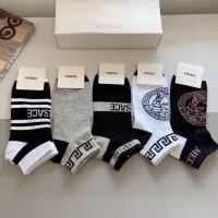 $27.00 USD Versace Socks #1279673