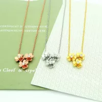 $27.00 USD Van Cleef & Arpels Necklaces For Women #1280466