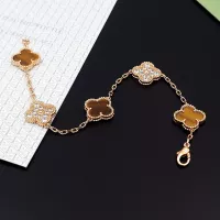 $32.00 USD Van Cleef & Arpels Bracelets For Women #1281669