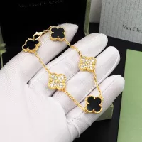 $32.00 USD Van Cleef & Arpels Bracelets For Women #1281672