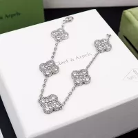 $32.00 USD Van Cleef & Arpels Bracelets For Women #1281677