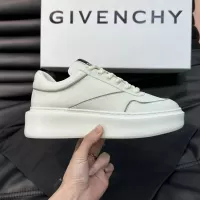 $85.00 USD Givenchy Casual Shoes For Men #1284935