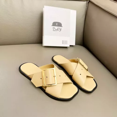 LOEWE Slippers For Women #1286247