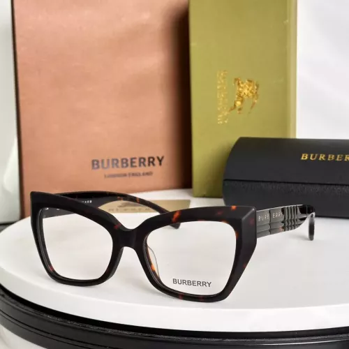 Burberry Fashion Goggles #1287424