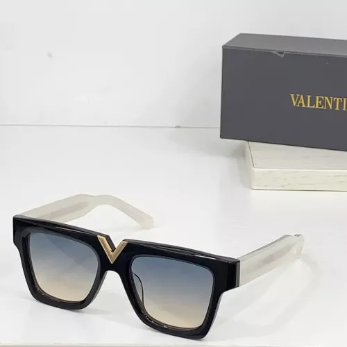 Valentino AAA Quality Sunglasses #1296382