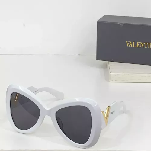 Valentino AAA Quality Sunglasses #1296390