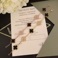 $36.00 USD Van Cleef & Arpels Bracelets #1290781