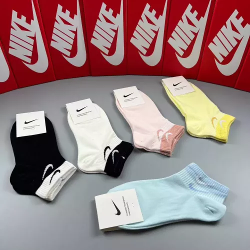 Replica Nike Socks #1300589 $25.00 USD for Wholesale